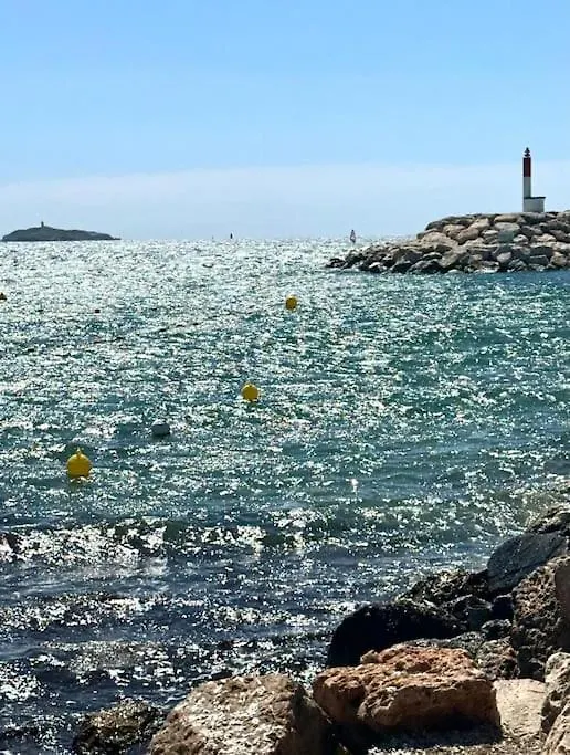 Appartement En Face Mer Six-Fours-les-Plages Apartment